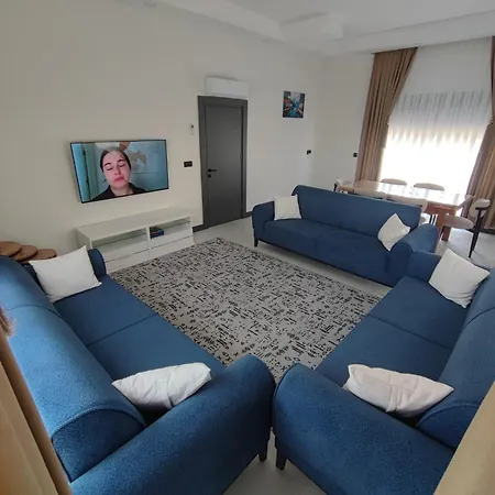 Villa Sebus