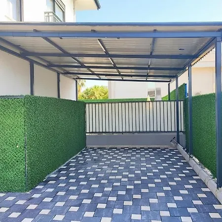 Sebus Villa *