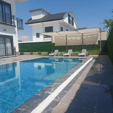 Villa Sebus
